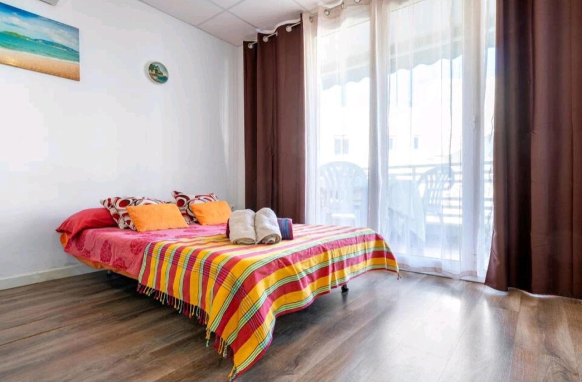Apartamento Lauren Salou Apartment Bagian luar foto